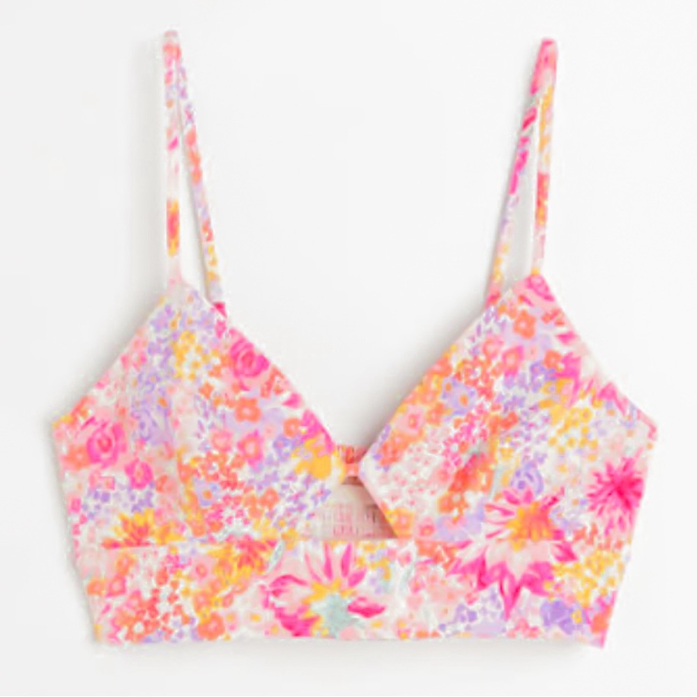h&m patterned floral crop top